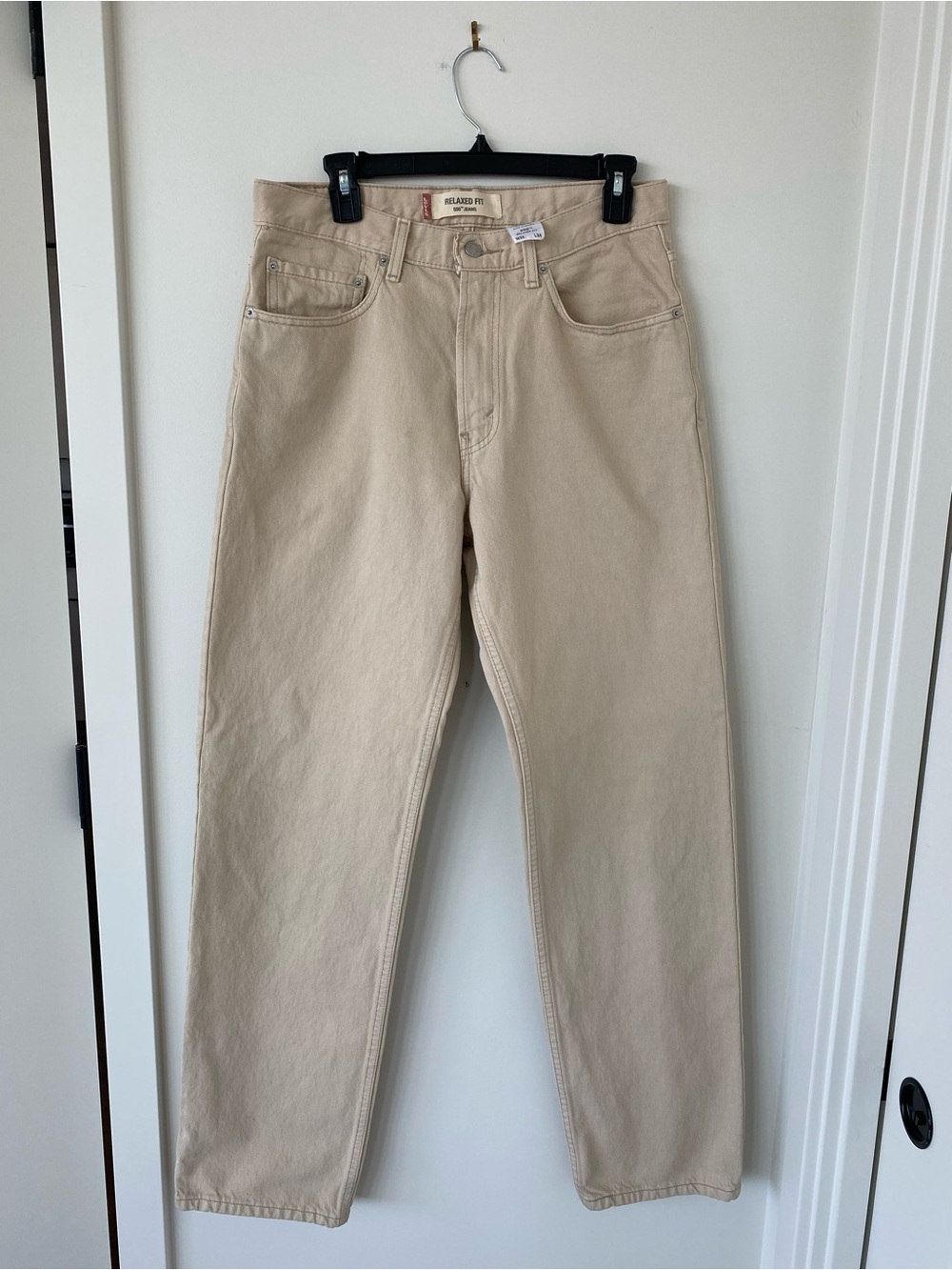 Vintage Levi's Relaxed Fit 550 Jeans in Beige